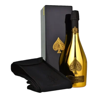 Armand de Brignac Brut, w pudełku
